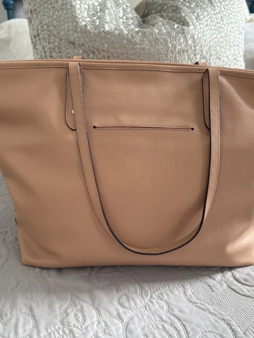 Coach Large City Tote in Blush, Excellent Used Condition - Picture 11 of 15